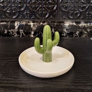 Cactus Ring Holder - Ceramic Ring Jewelry Dish , Trinket Dish, Plant Ring Keeper